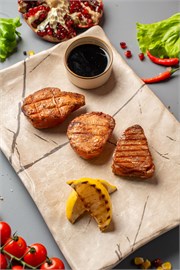 {{photo.Alt || photo.Description || 'Тунец на углях 270 гр'}}