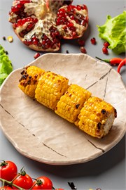 {{photo.Alt || photo.Description || 'Кукуруза  на мангале '}}