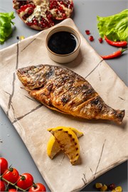 {{photo.Alt || photo.Description || 'Дорадо на углях'}}